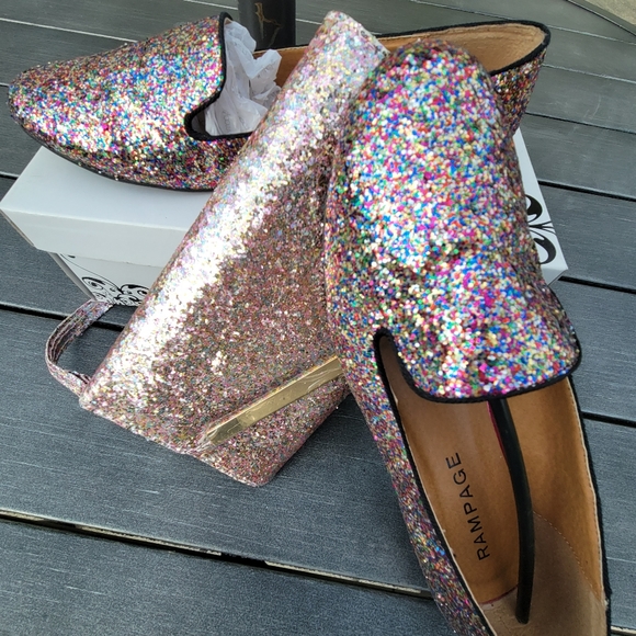 FINAL PRICE: Massini clutch wristlet wallet NWT glitter  BEAUTIFUL! - Picture 16 of 16